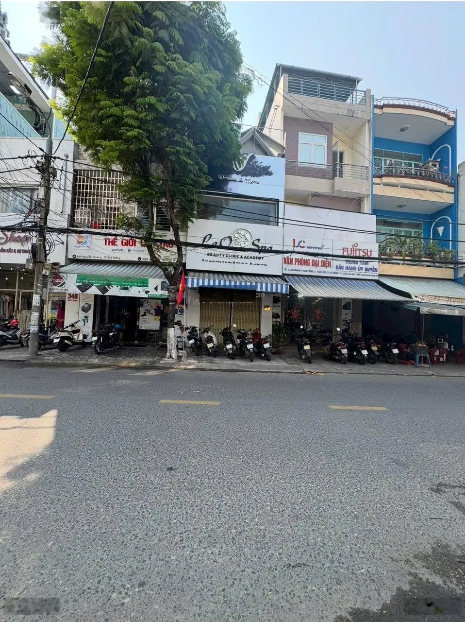 Cần bán 1 cặp đất đẹp MT Núi Thành 11.6 x 25 = 480m Giá 115tr/m2 Hướng Nam
