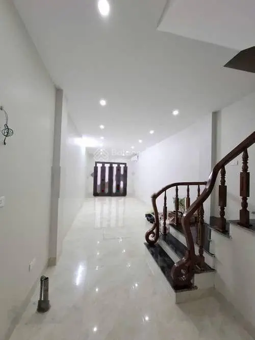 Nguyễn trãi thanh xuân. đối diện royal city tiện ích bạt ngàn . ngõ đẹp. rộng thoáng, nhỉnh 7 tỷ
