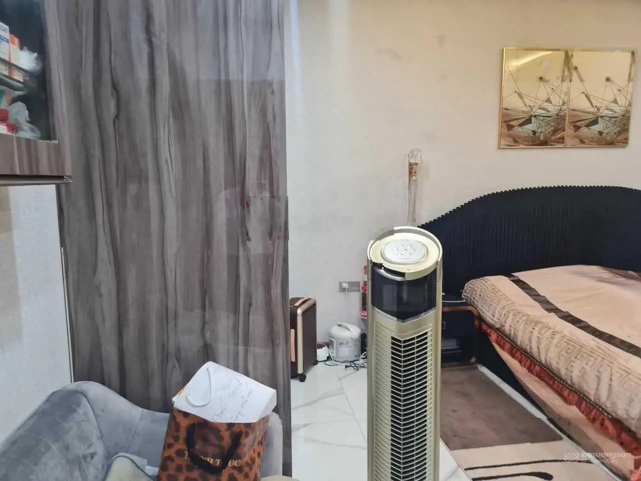 Biệt Thự 2 MT ngay Nguyễn Trọng Tuyển 8x20m hầm 4 lầu 40tỷ về 34.8tỷ
