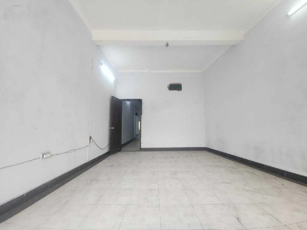 Mặt tiền Kinh doanh Hoàng Văn Thụ, ngang 5m, 100m2, 4 tầng siêu VIP