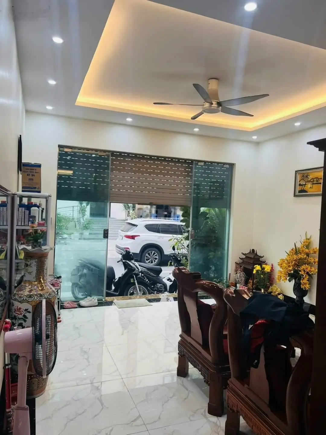 Bán nhà phân lô, ô tô đỗ cửa, vào nhà, full nội thất, nhà đẹp, TT Hoàng Mai, vô vàn tiện ích