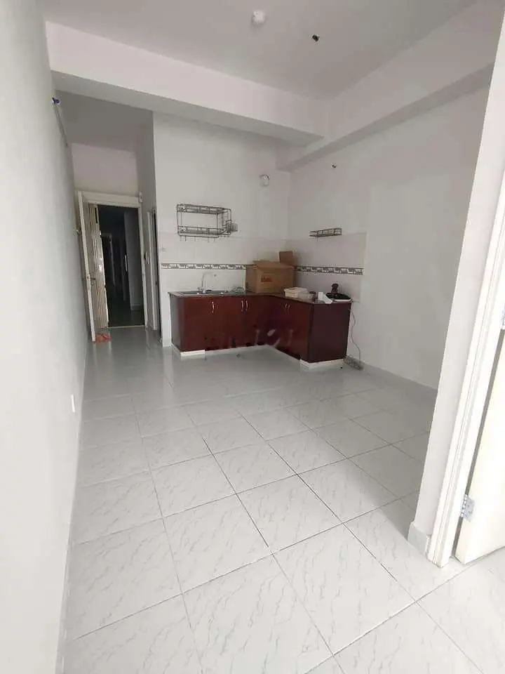 Bán căn hộ chung cư lê thành lốc D 35m2 1PN 585 triệu TL