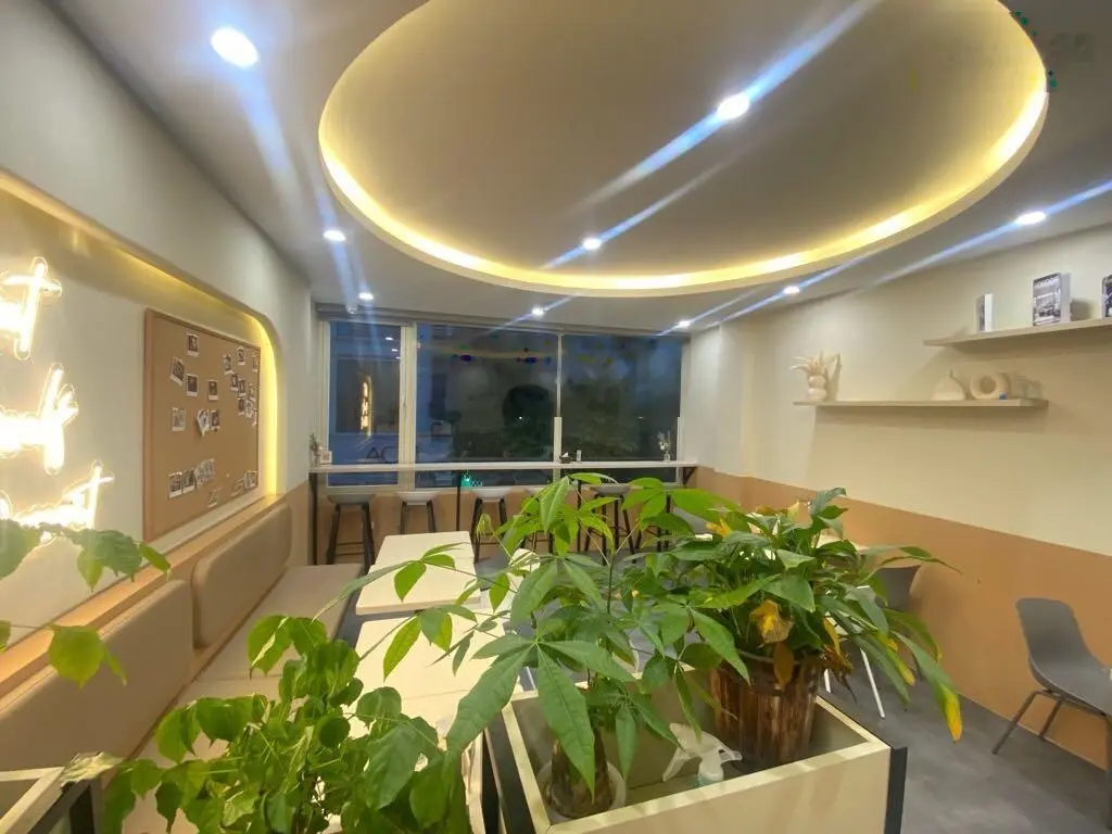 Cực đẹp - mặt phố vip trung tâm Hai Bà - thông số vàng - kinh doanh sầm uất