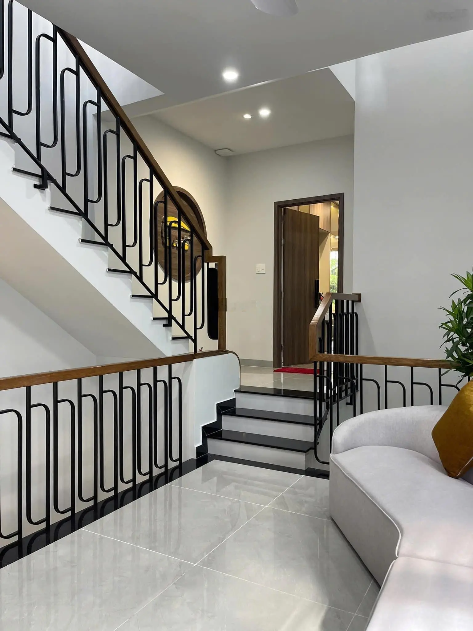Chính chủ bán gấp nhà Phạm Thế Hiển , p5, quận 8. Dt 48m2.giá 2,4 tỷ. Shr, hoàn công đủ