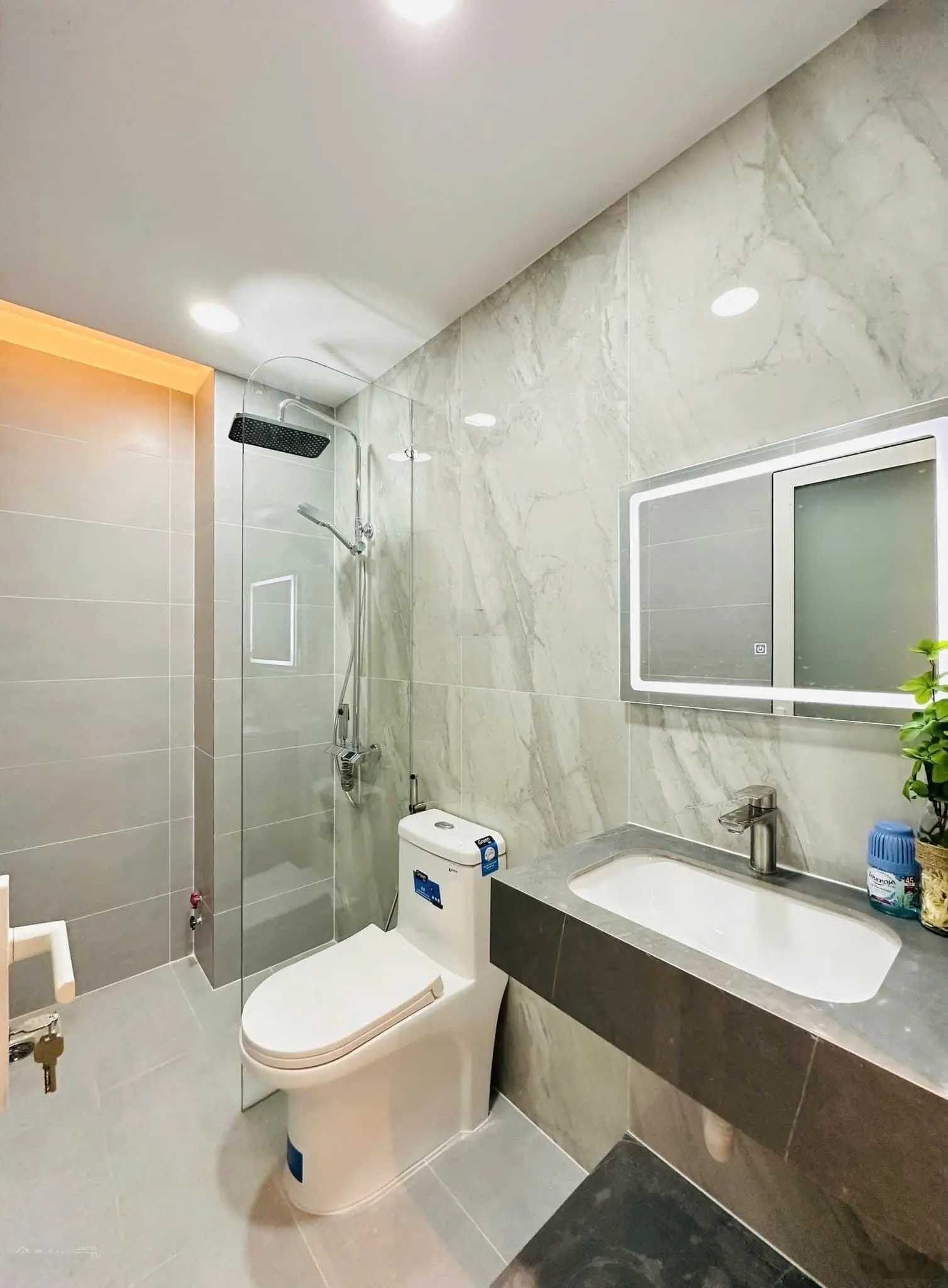 Super Luxury kinh doanh siêu đỉnh Tân Vĩnh, P6, Q4. DT: 56m2 sổ riêng, đang cho thuê 25tr