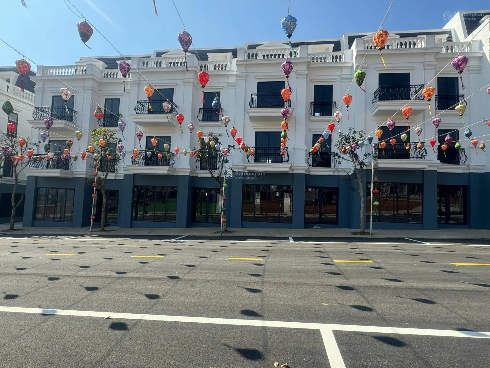 Bán shophouse 105m2, 4 tầng - sở hữu lâu dài - Khu du lịch quốc gia - thị trấn Mộc Châu