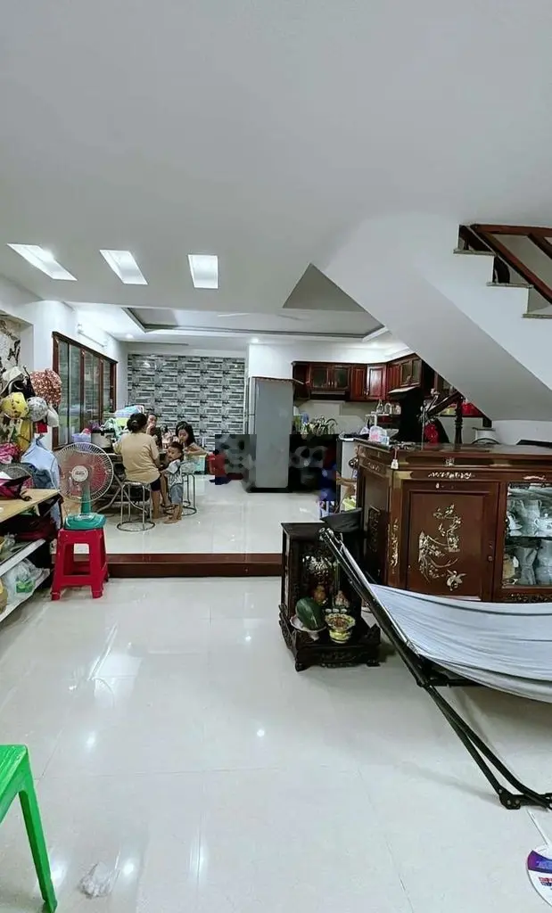 Bán nhà 4 tầng 65m2 hẻm xe tải Lâm Thị Hố, P Tân Chánh Hiệp, Q 12.