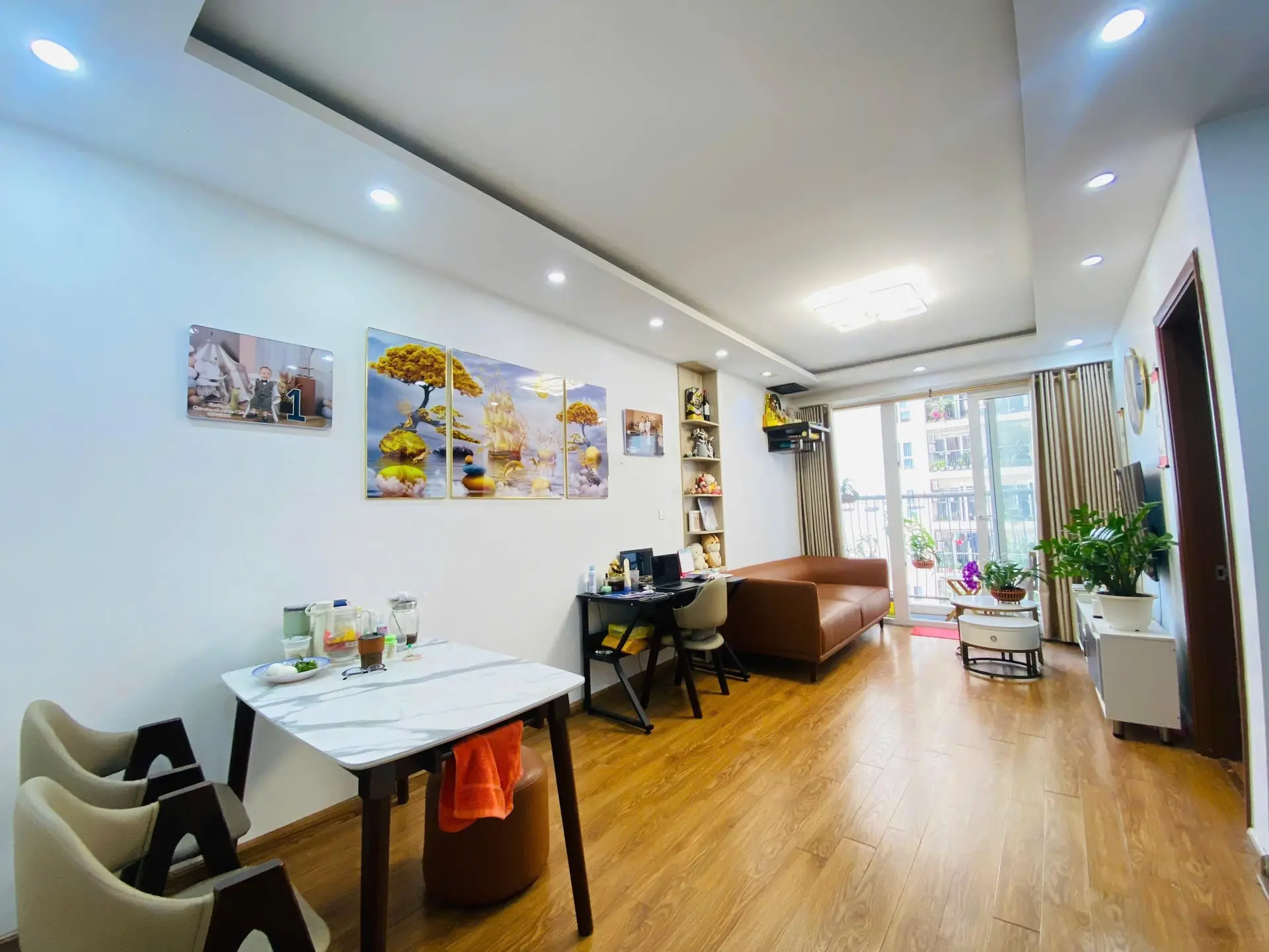 Căn hộ 2 phòng ngủ full đồ tại gemek 2 giá chỉ 3.385 tỷ!