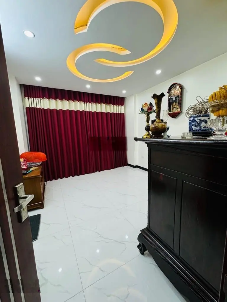 Xuân Phương nhà 5 tầng - 7P - ngõ nông rộng - ô tô tránh cực gần - 40m2 - giá 5 tỷ 98