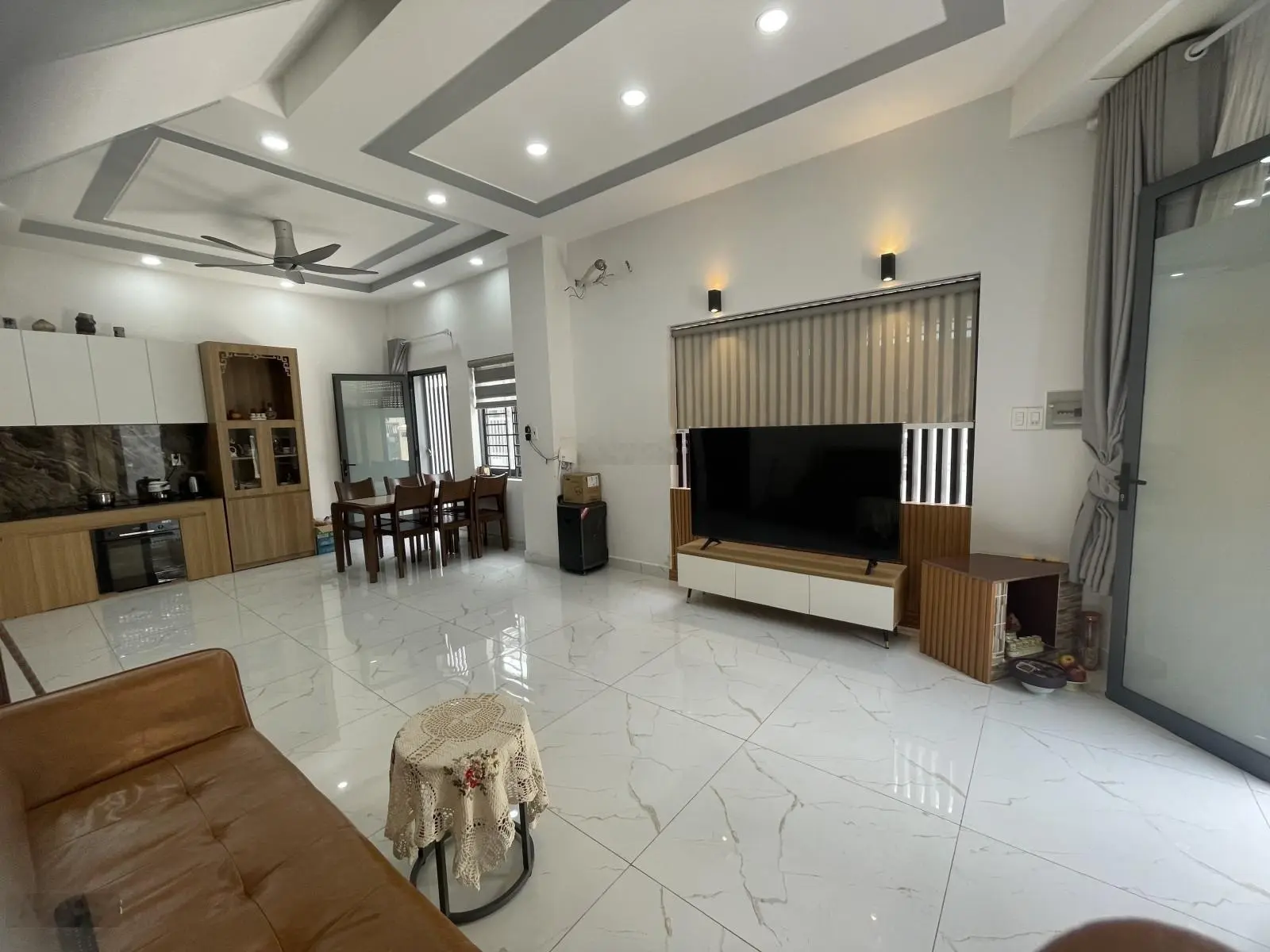 Lô góc 2 mặt tiền hẻm 6m, KDC Hồng Long, HBP, 3 tầng, 53m2 (5.3x10m), SHR, nhỉnh 6 tỷ