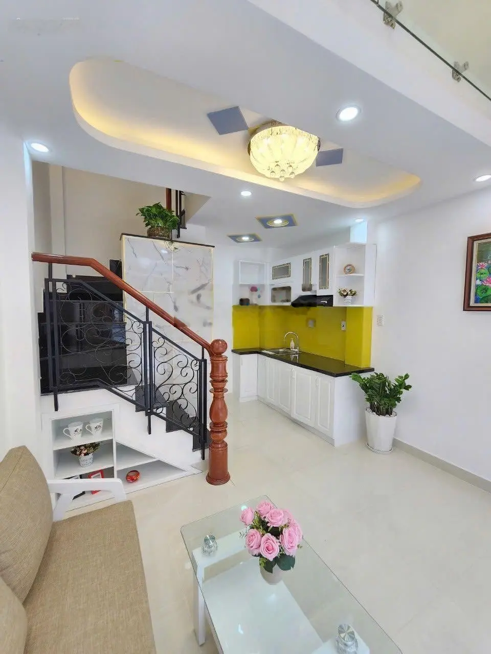 Ngay ĐH Hutech nhà 17m2 Chu Văn An, P12, Bình Thạnh, sổ hồng sẵn, hẻm 6m