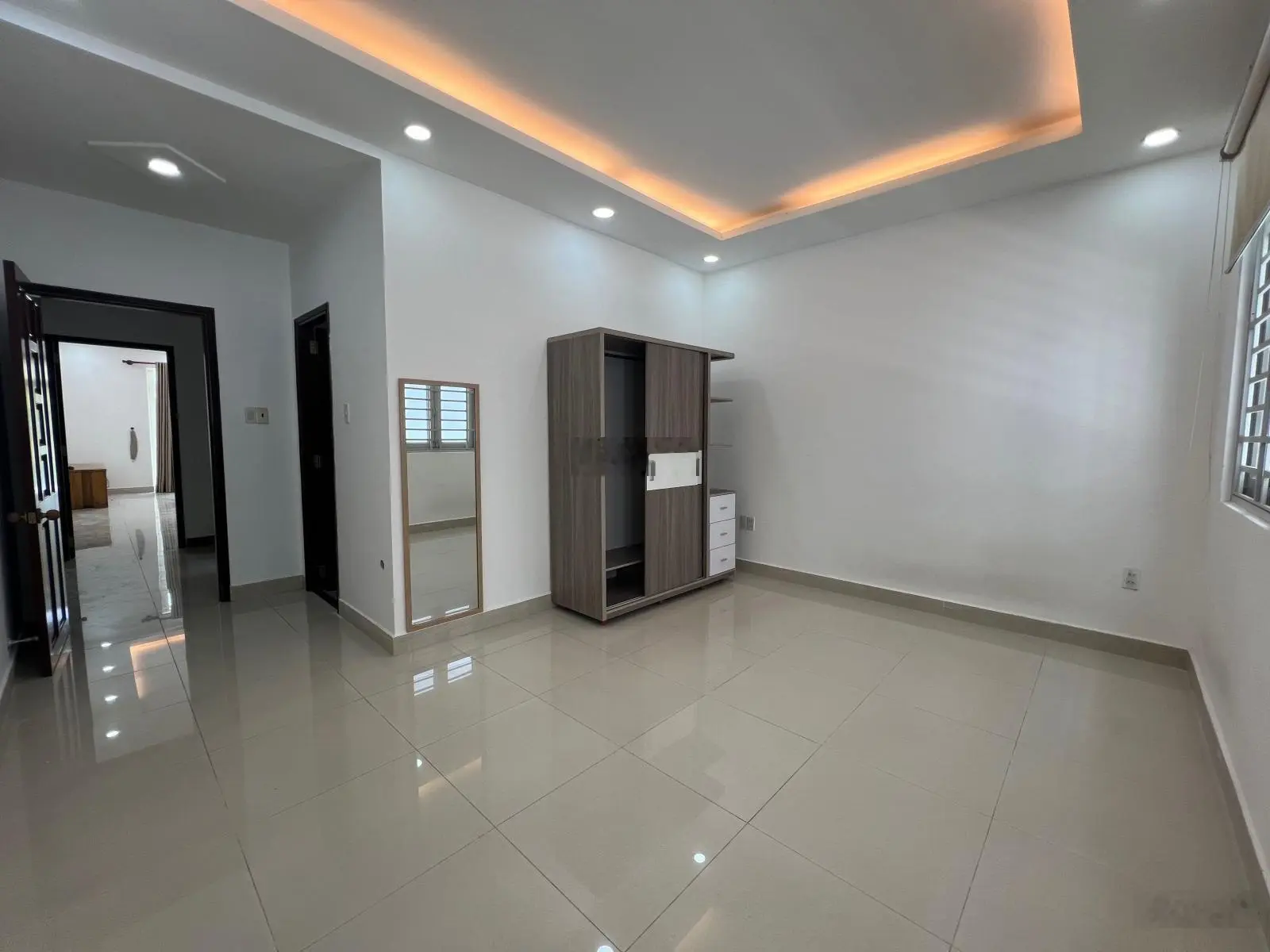 Bán KDC Đại Phúc Green Villas, đường Phạm Hùng. DT: 100m2. Giá: 11 tỷ (TL). Thuê: 20tr/tháng
