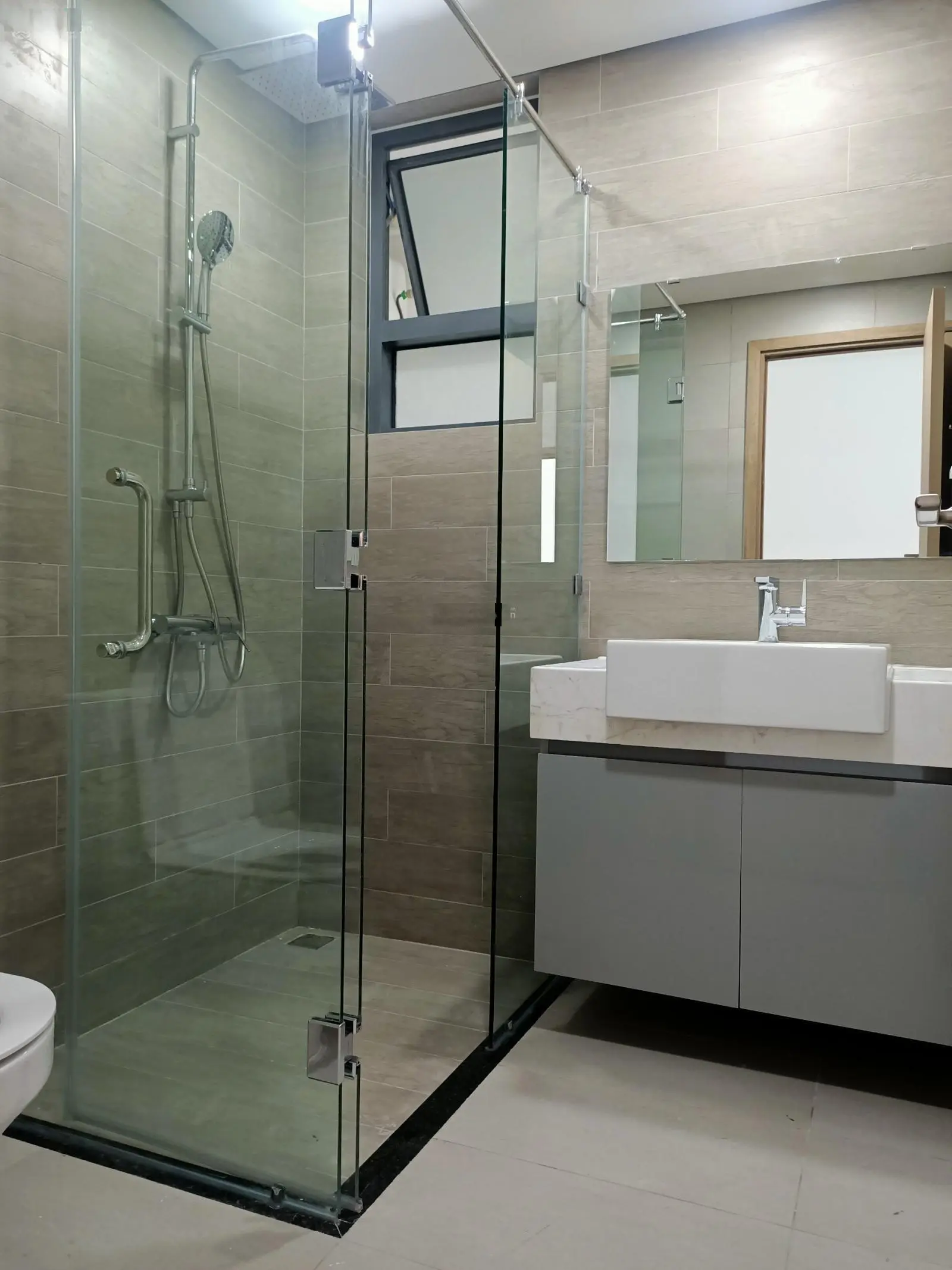 Diamond Alnata chủ kẹt tiền bán gấp căn 2PN - 2WC 88m2, nhà đón gió, mới tinh, nhận nhà ở ngay