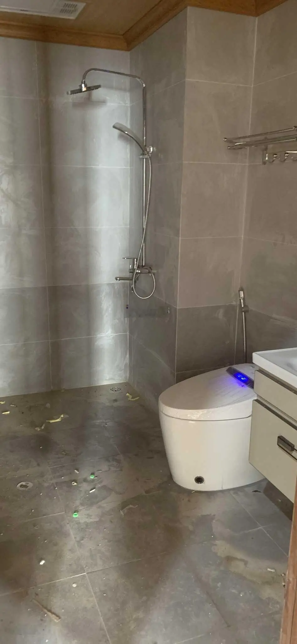 Chính chủ bán CH BRG 25 Lê Văn Lương tòa D02, diện tích 120m2, 3PN 2WC, full nội thất liền tường