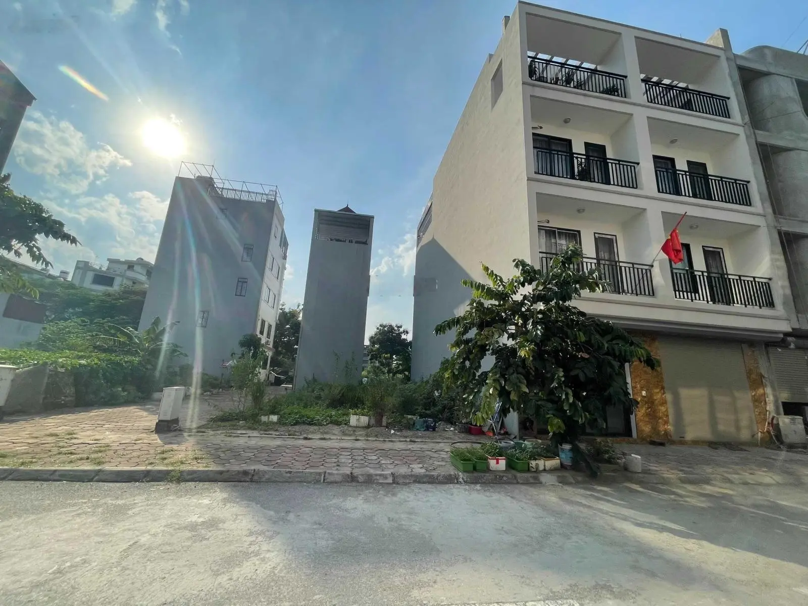 Bán lô góc 119m2 đất TĐC Trâu Quỳ, đường 12m giá 135tr/m2