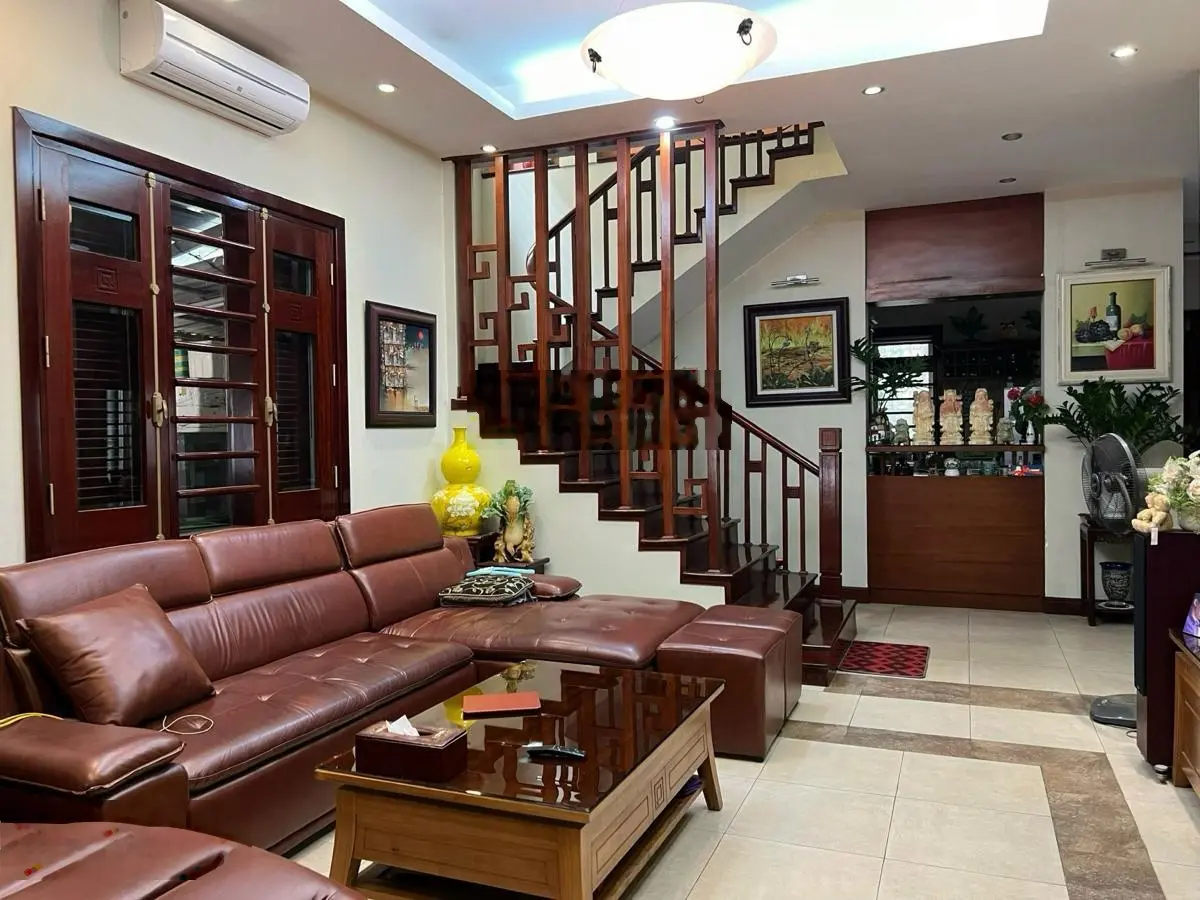 Bán biệt thự 300m2 tại Trần Thủ Độ, Hoàng Liệt, Hoàng Mai, Hà Nội, giá siêu hời 92,9 tỷ