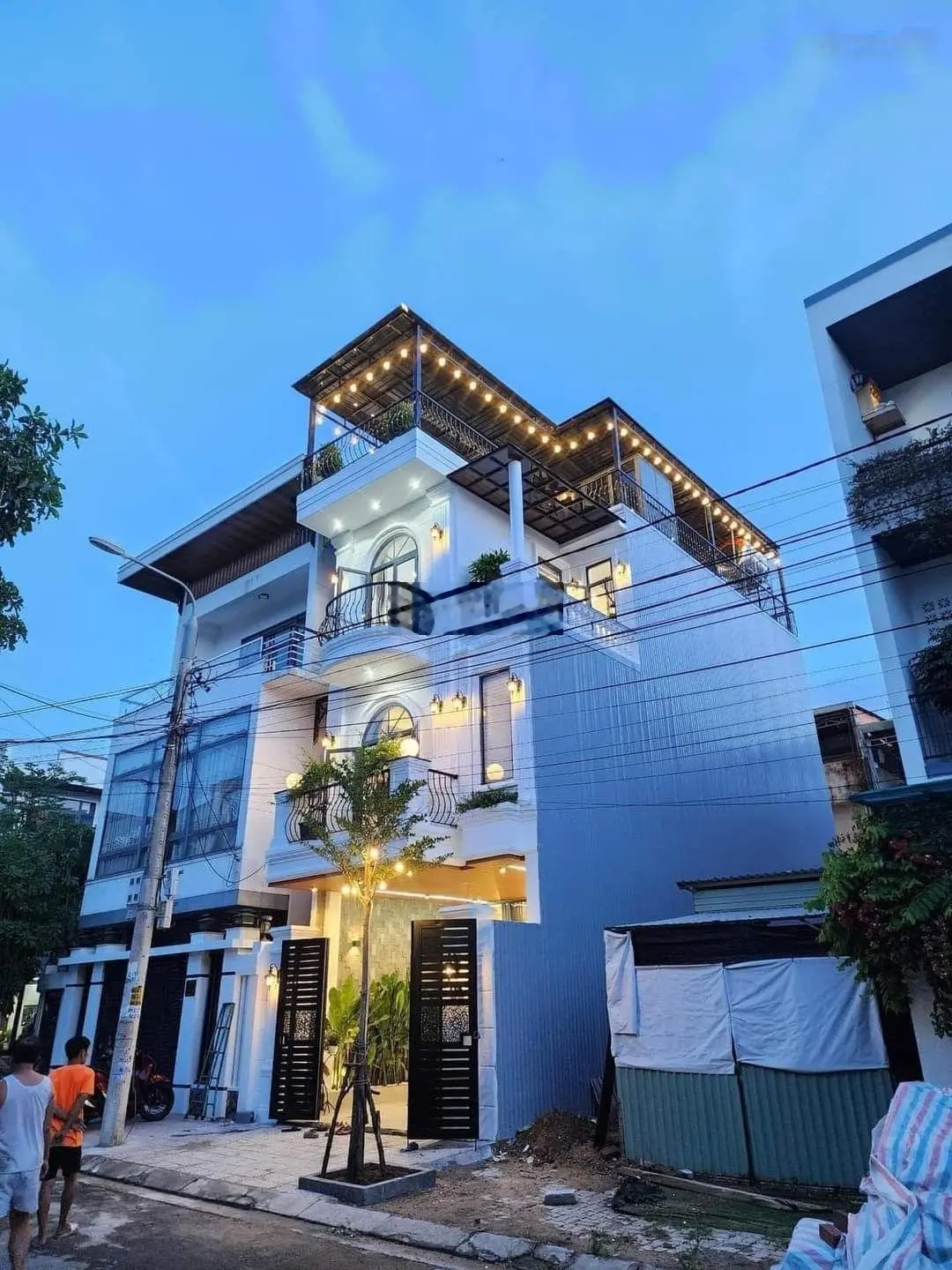 Cần bán nhà 2 tầng Bình Hưng Hòa A Bình Tân 70m2 - GIÁ 9 tỷ 9