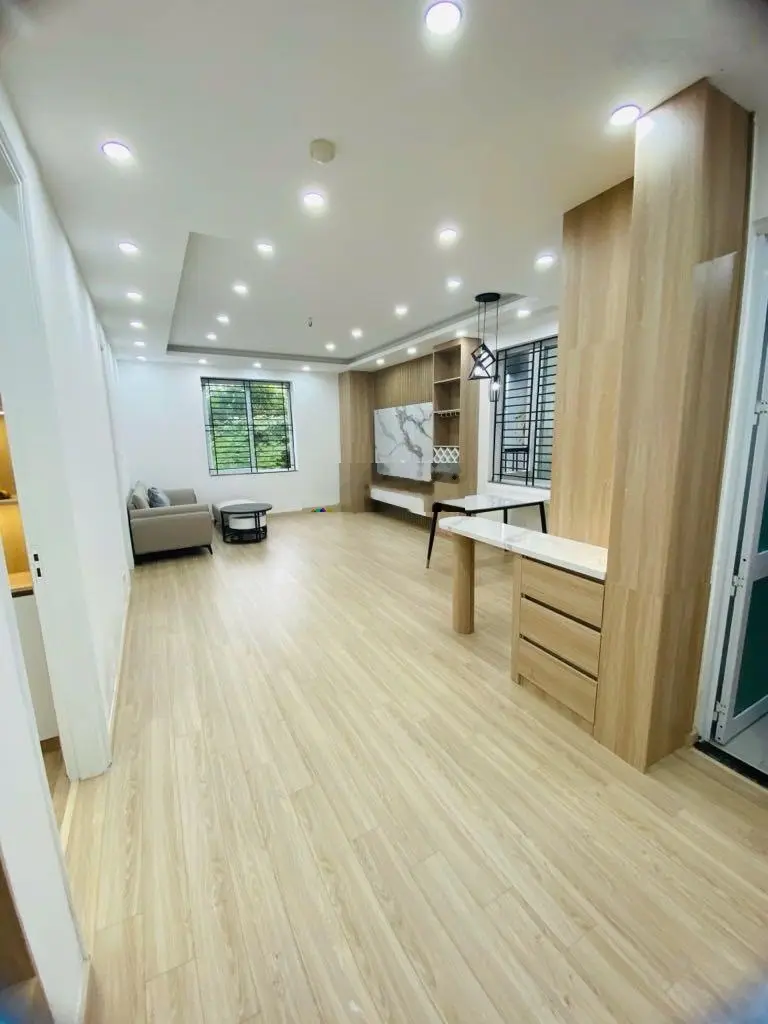 Bán căn hộ dịch vụ studio Trần Phú Hà Đông, đường to ô tô tránh, 70m2, 7 tầng, MT 4.5m, 16,5 tỷ