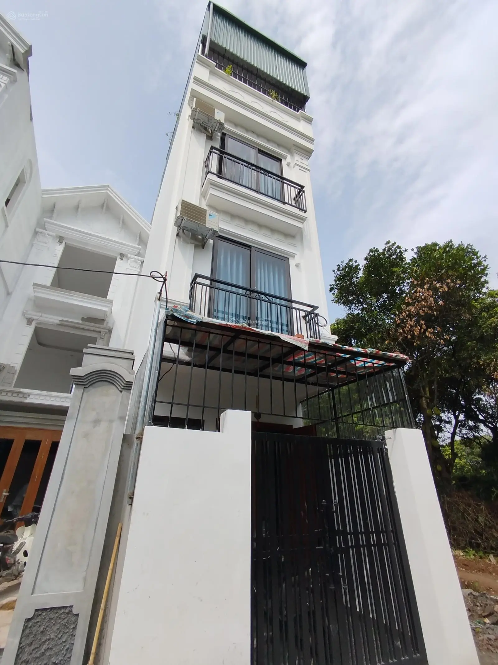 Yên Nghĩa nhà 33m2x4t mỗi tầng 2 ngủ, ô tô cách 10m gía chỉ 3,1 tỷ (nhà xây độc lập)