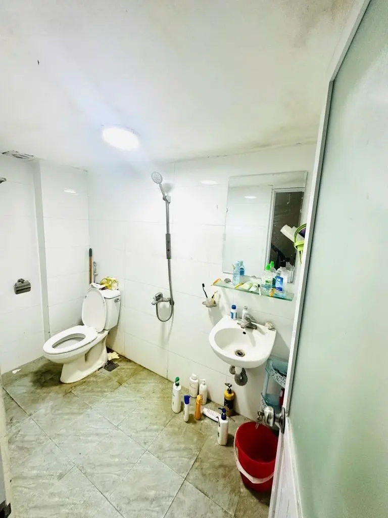 Bán Nhà phố Trương Định- Q.Hai Bà- Nhà dân xây- gần phố- DT 31m2- Giá nhỉnh 6 tỷ