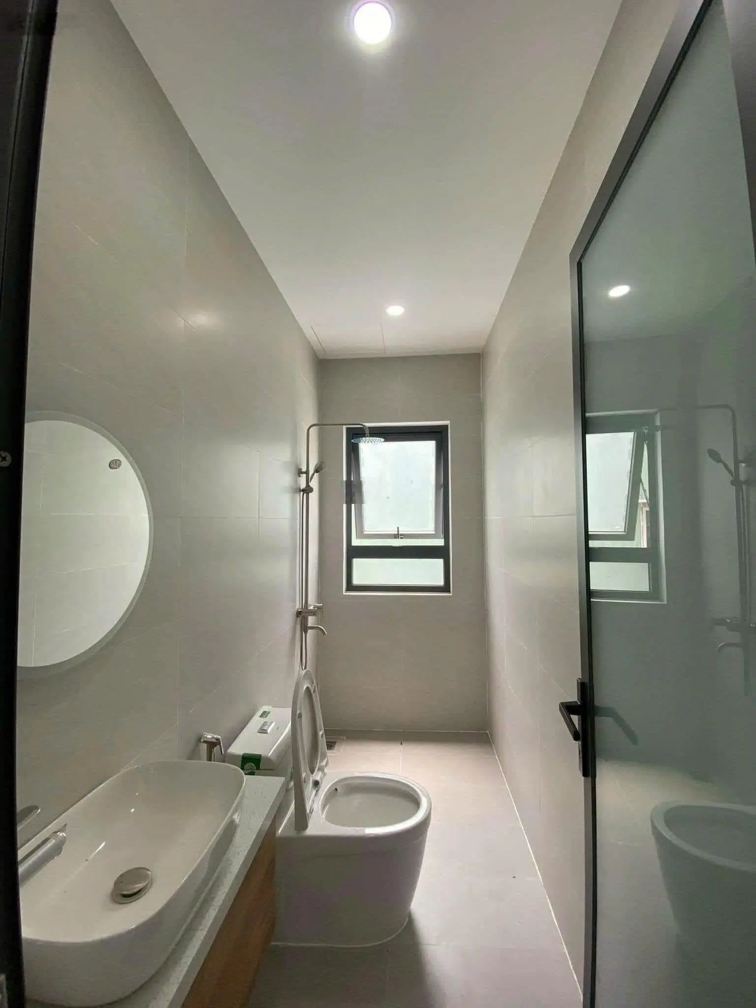 Bán Gấp Nhà Bình Chánh 1,5t/80m2.3pn.SHR.MTĐ 6m.Đang cho thuê 8tr/tháng