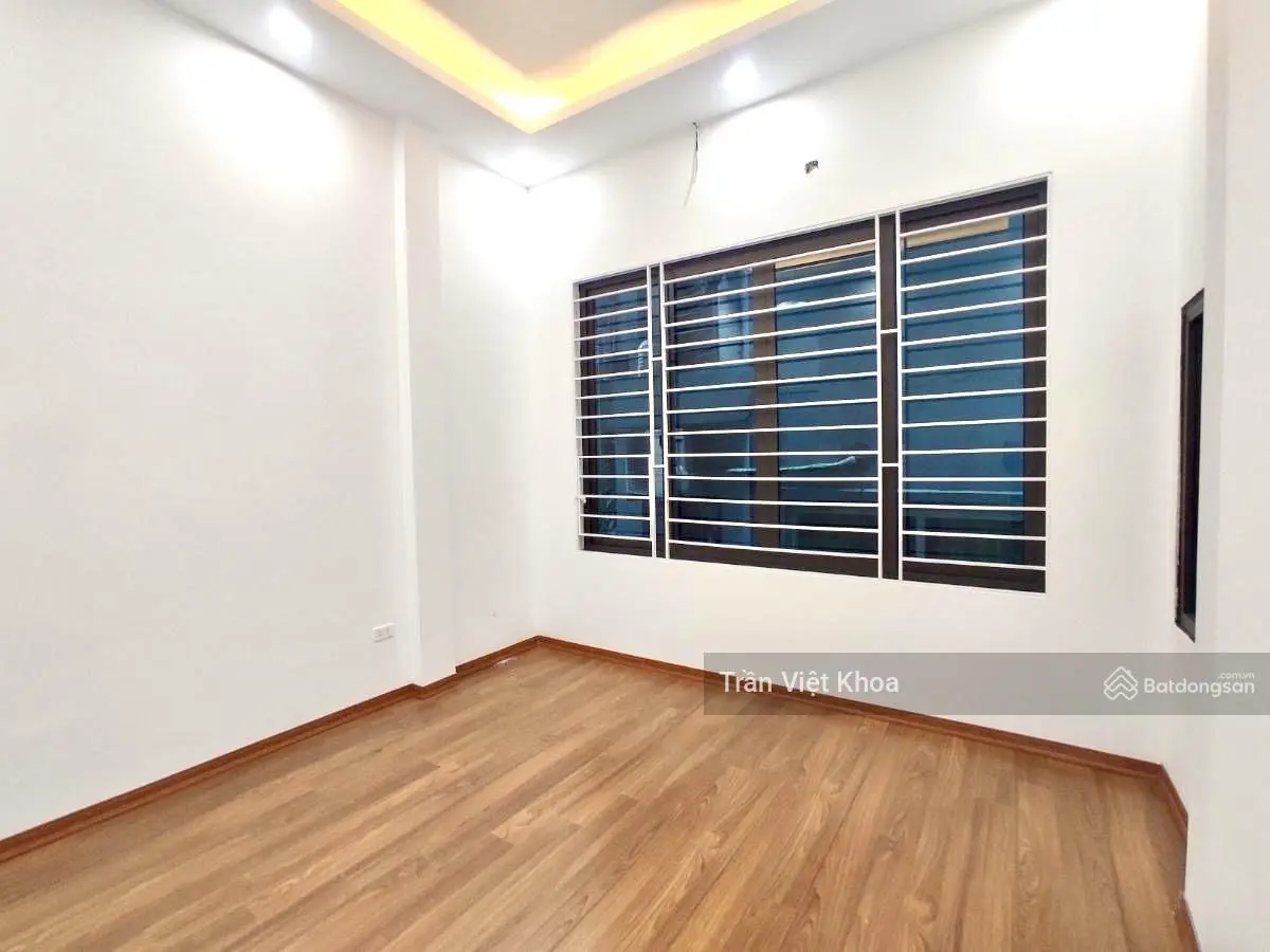 Bán nhà đẹp phân lô ô tô đỗ cửa - Cao Thắng, Yết Kiêu, Hà Đông - Giá 4.9 tỷ