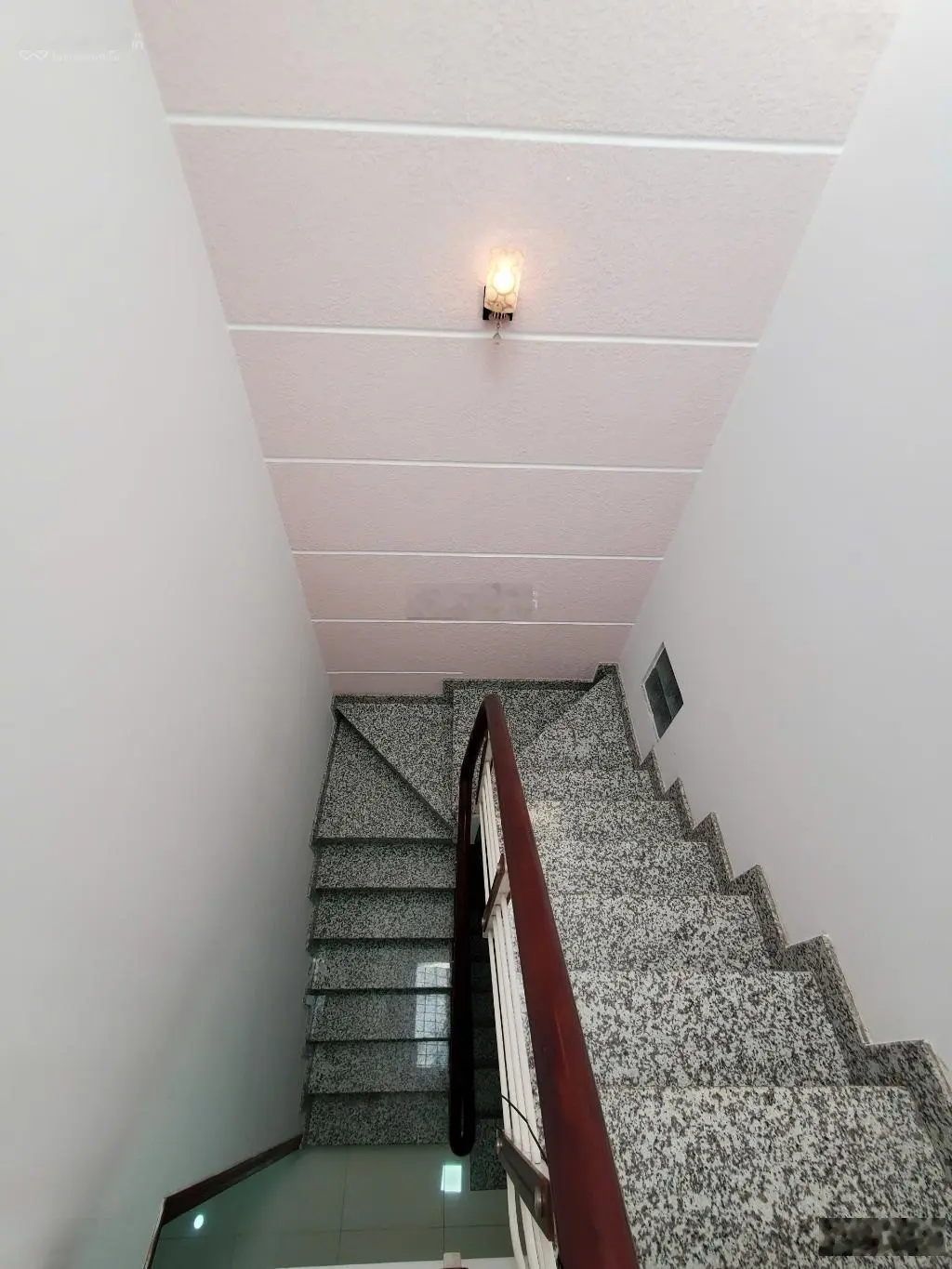 Gấp, nhà 5 tầng BTCT, HXH Thích Quảng Đức, phường 5, Phú Nhuận, 40 m2, 3,5m, nở hậu 5,5m x 10m