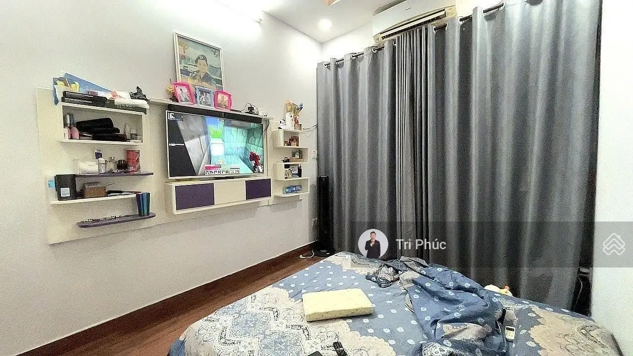 Gấp bán, nhà 40m2 4 Tầng, 4PN, hẻm xe hơi kế bên Phan Xích Long, Chỉ 7.xtỷ TL