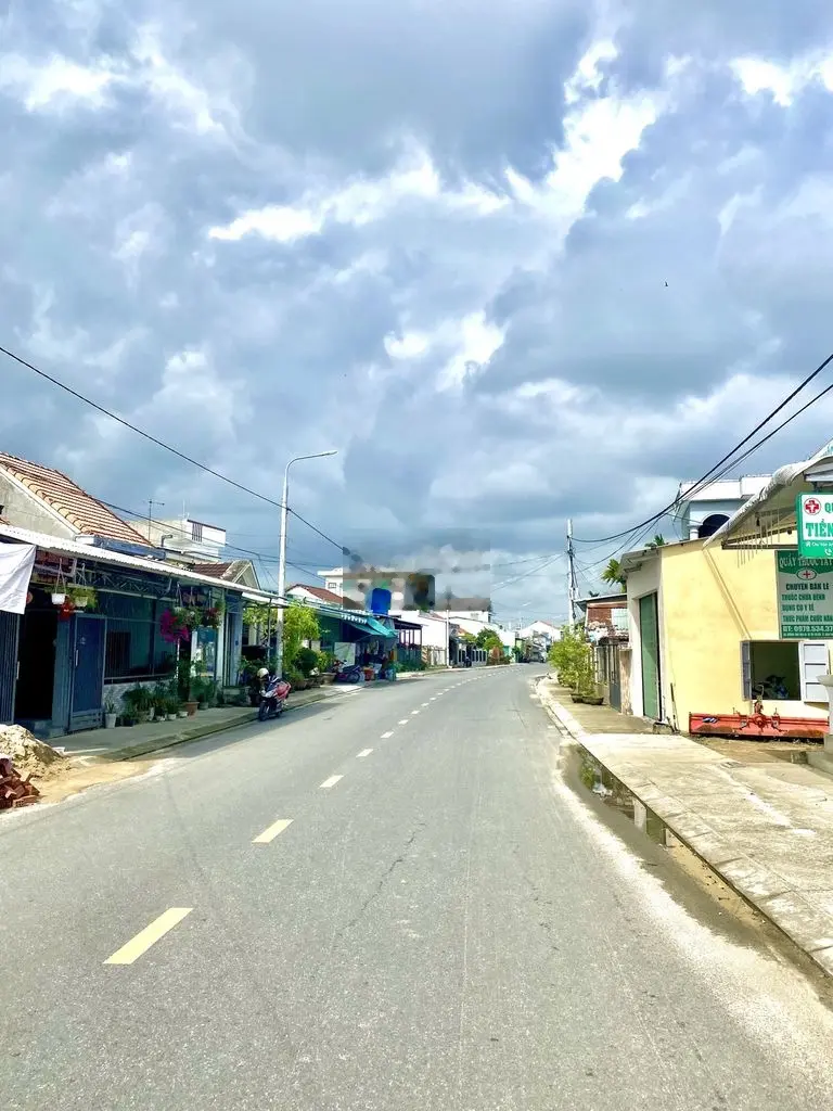 Bán lô đất thuộc Khối Phố Xuyên Tây-Nằm sau lưng TTHC Huyện-Giá 675tr.
