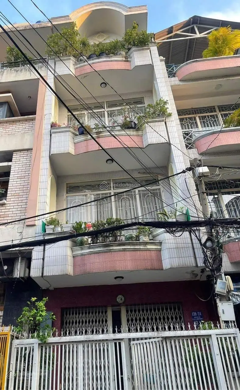 Bán nhà Đinh Bộ Lĩnh, Bình Thạnh, 1 trệt 2 lầu, khu vực trung tâm sầm uất, sổ hồng riêng