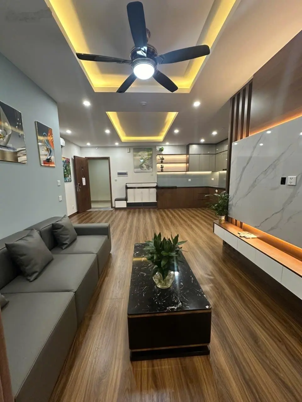 Siêu hời! bán căn hộ chung cư 2 ngủ tại pandora 53 triều khúc - chỉ 5,68 tỷ vnd dt:80m2 sẵn sổ đỏ
