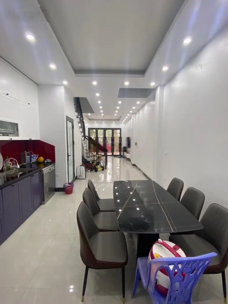 Chủ cần bán gấp, giá nào cũng bán nhà dịch vụ Cây Quýt - Văn Khê 48m2, 4 tầng, mt 4m. Lh 0366 285 ***