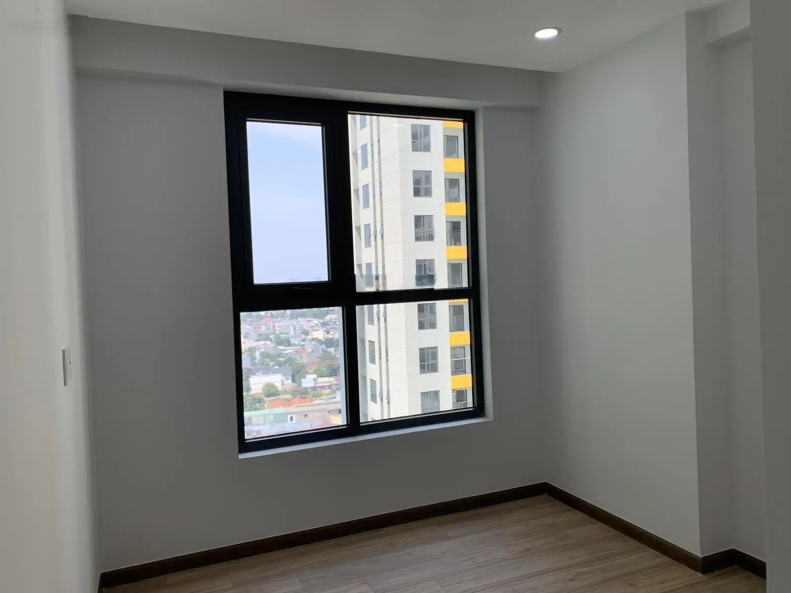 Chủ nhà thanh lý căn giống góc, 48m2 2PN - 2WC, trả 350 triệu nhận nhà, giá 1,7 tỷ