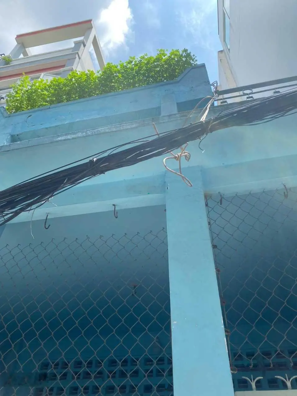 1/ Hẻm 418 Võ Văn Tần, diện tích khủng 5 x 16m tiện xây mới chỉ 12.4 tỷ còn làm việc