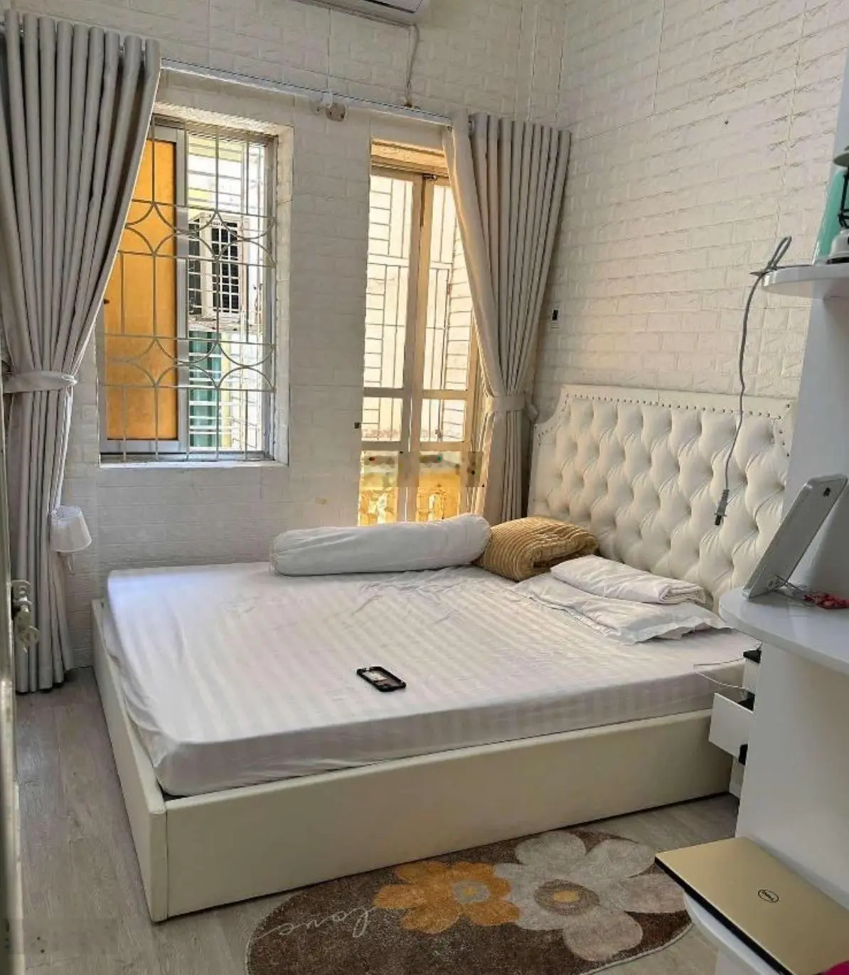 Bán nhà-mặt Ngõ Quỳnh-54 m2-3 tầng-ngõ thông ô tô-kinh doanh