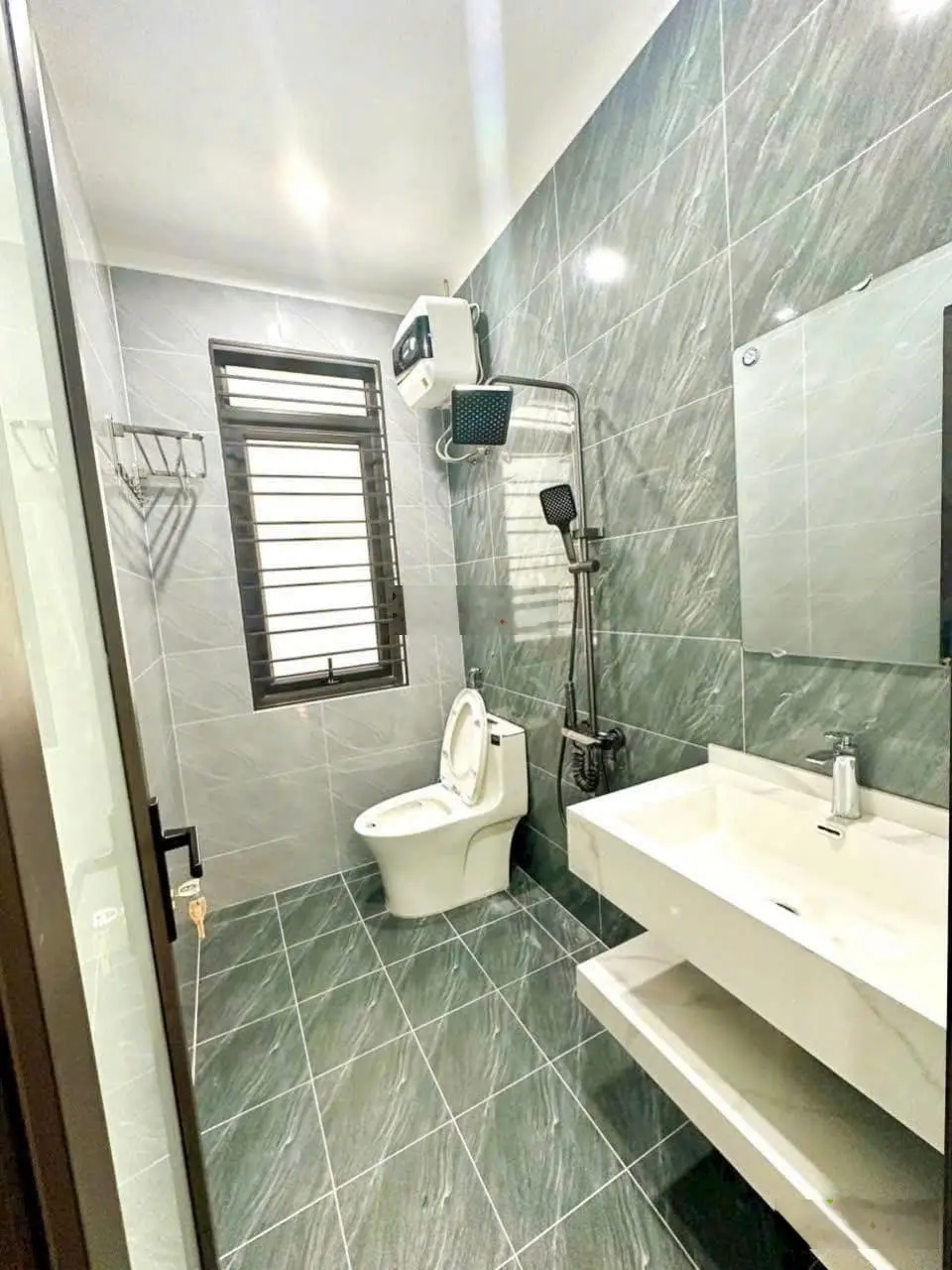 Bán Nhà Phố Trần Nguyên Hãn 46m :3 tầng