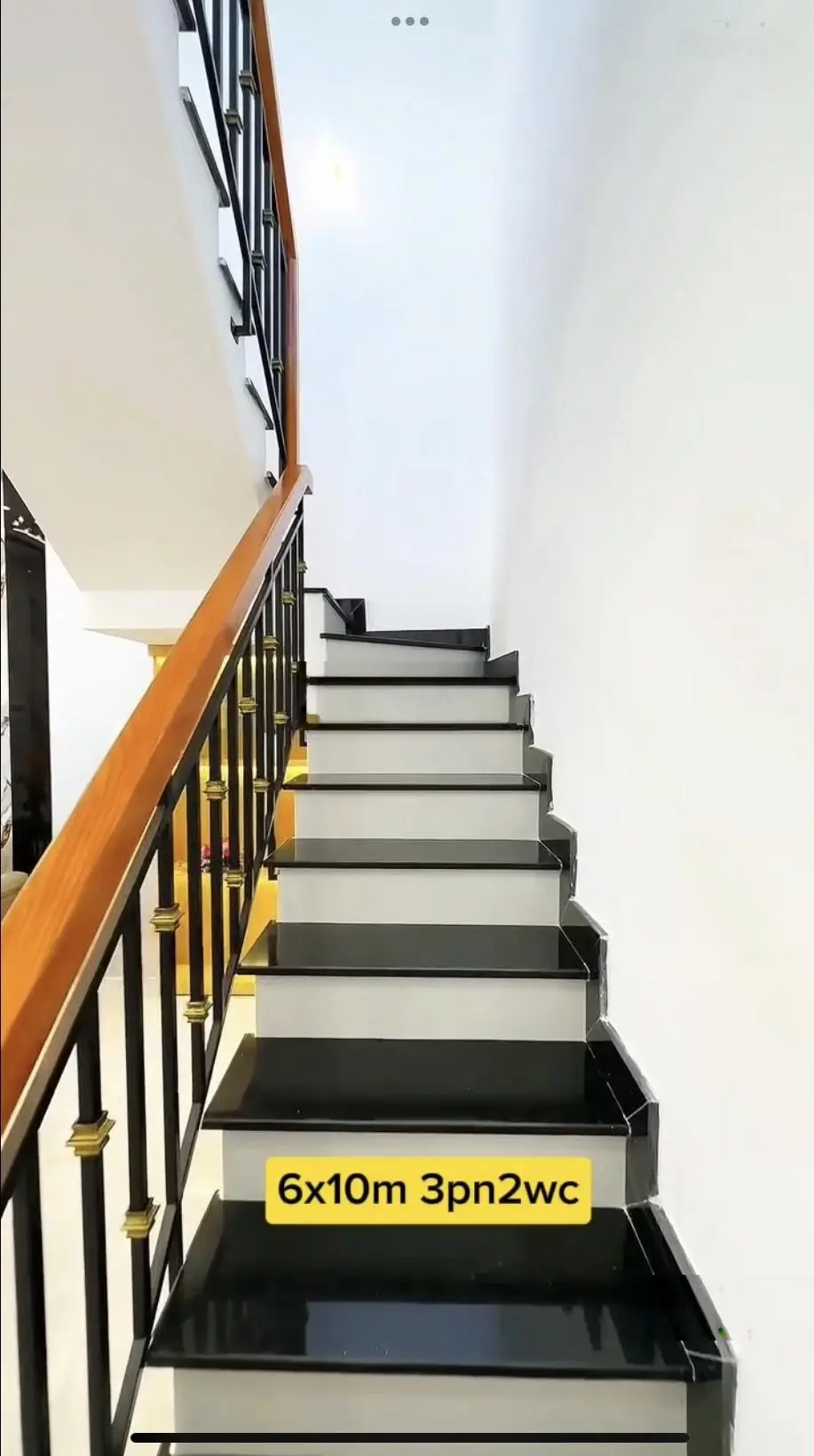 Chủ Kẹt Tiền Muốn Bán Gấp Căn Nhà Quận 7 - Diện Tích 60 - Có Sổ - Giá Tốt Nhất Tháng 3
