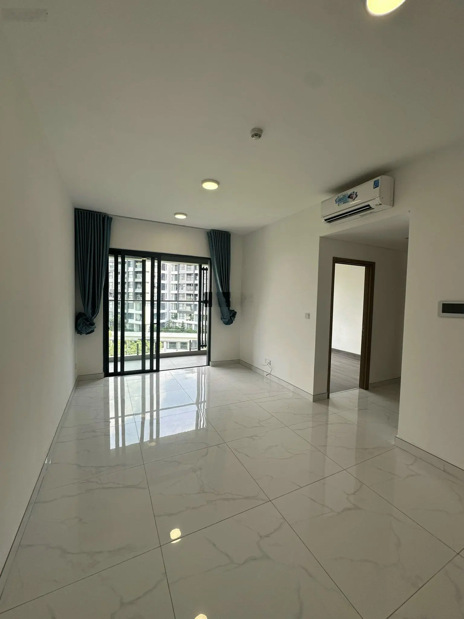 Bán gấp Diamond Alnata 2PN-2WC (86m2) view đại lộ, gió thoáng mát chỉ 4,550 Tỷ
