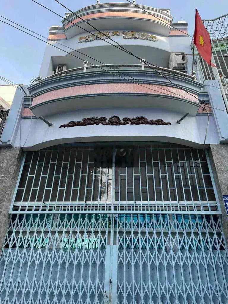 Bán nhà hẻm 6m Thạch Lam, 4 x 13m, 3 tầng, chỉ 5,6 tỷ