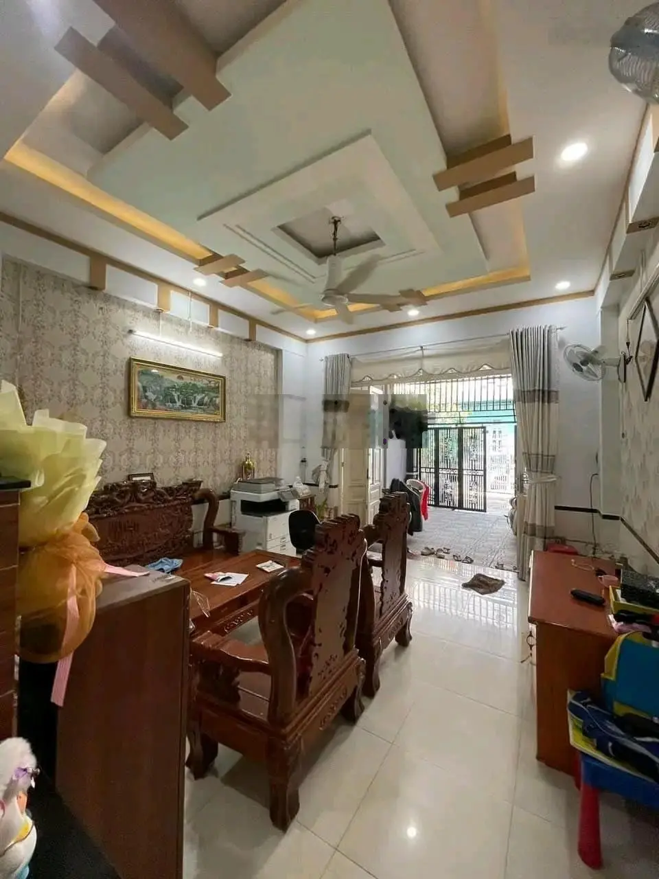 BÁN NHÀ RIÊNG 100M TẠI TRUNG TÂM HÀNH CHÍNH TP DĨ AN, BÌNH DƯƠNG. GIÁ CỰC RẺ.