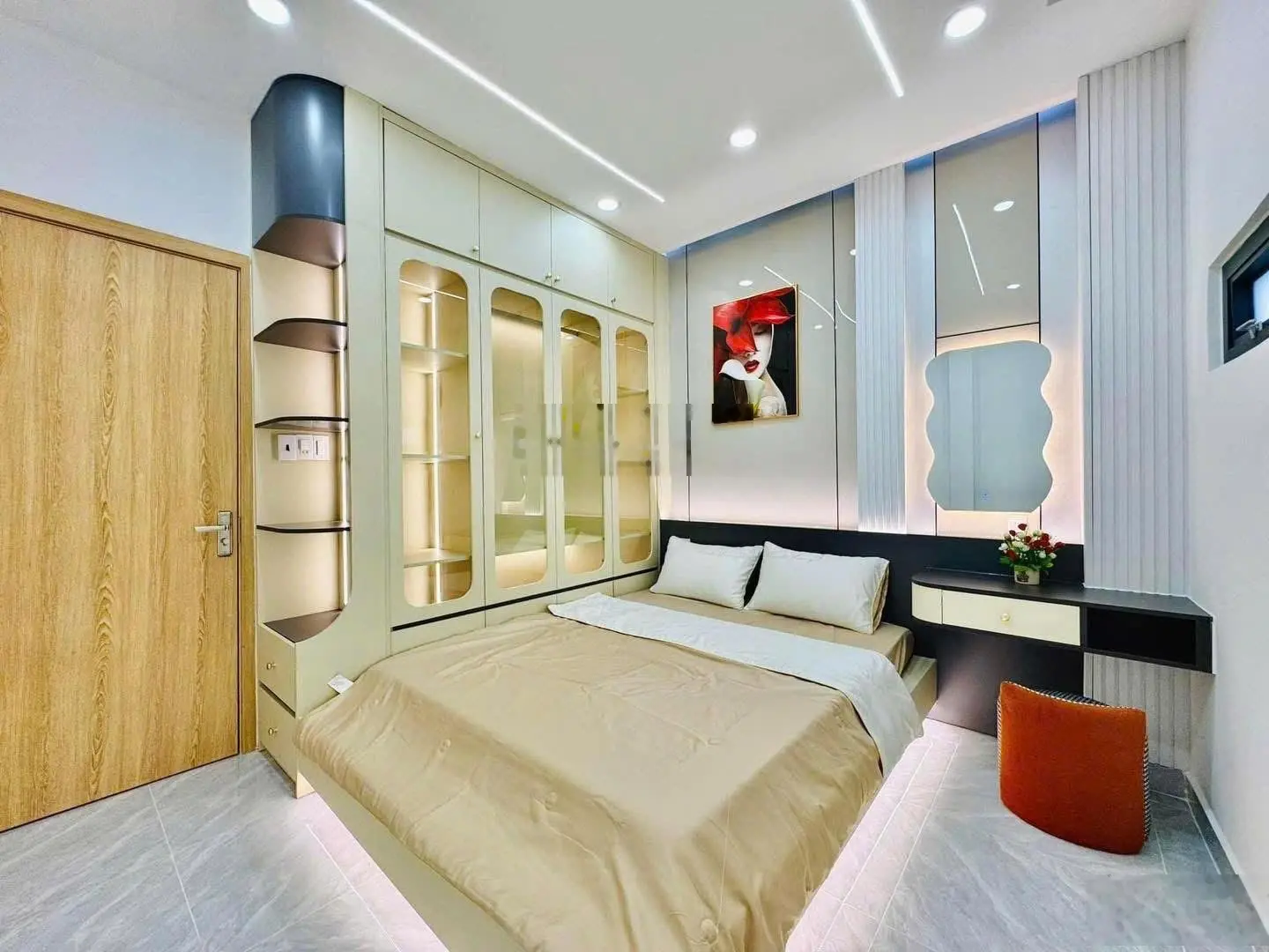 Cần Bán Gấp nhà riêng view đẹp tại Nguyễn Thiện Thuật, Q3. DT 72 m2 giá 3tỷ45 , sổ hồng riêng