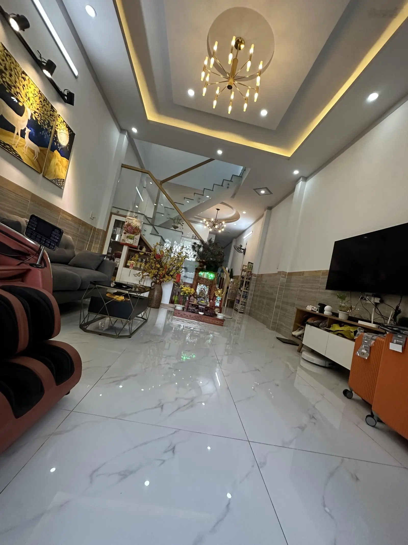 Nhà một trệt 1 lầu gần chợ trảng dài ,hồ bơi phương nam Biên hoà , đồng nai giá rẻ sổ riêng thổ cư