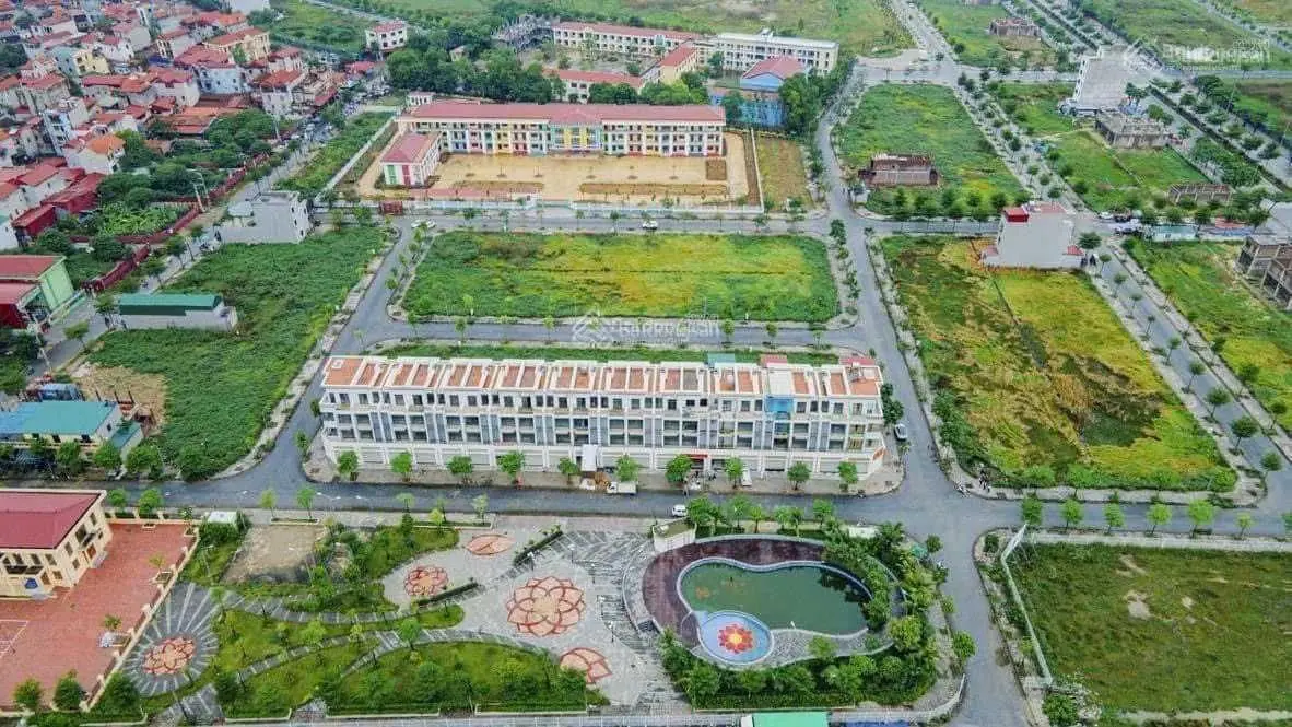 Gấp lắm rồi! Chính chủ cần bán vài lô đất vị trí đẹp nhất dự án Vườn Sen - Đồng Kỵ giá hạt rẻ
