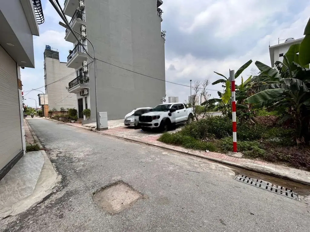 Bán nhà 6 tầng tại Bát Khối, Long Biên. Diện tích 52m2, giá 8,1 tỷ