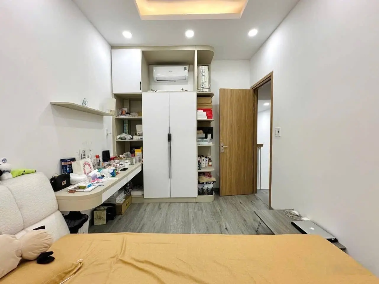Nợ nần bán gấp nhà Hương Lộ 2, Bình Tân 55m2