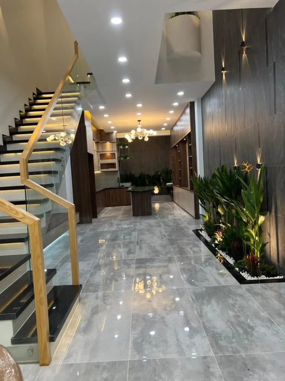 Hàng sót lại 4tầng 4PN 5WC 4x20m full NT hẻm xe hơi 7m đỗ cửa Quang Trung P8 Gò Vấp