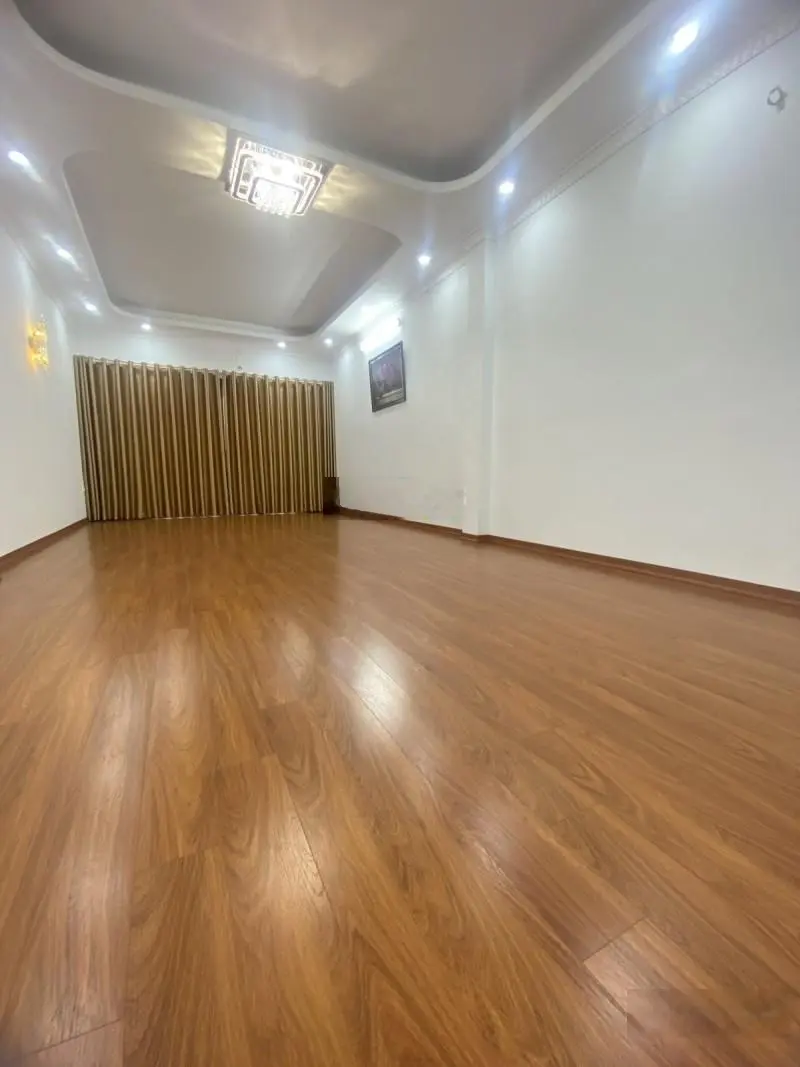 Bán nhà biệt thự ở đường Đầm Trấu, 23,8 tỷ, 70m2, view đẹp
