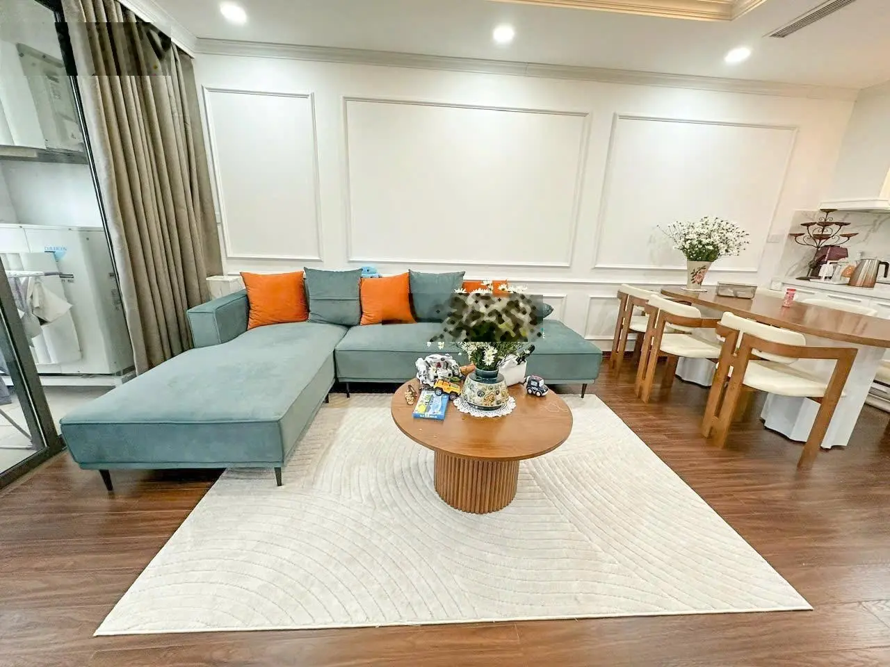 Bán tòa căn hộ 6 tầng 2 mặt ngõ trung tâm nghi tàm doanh thu ổn định: 0972853966