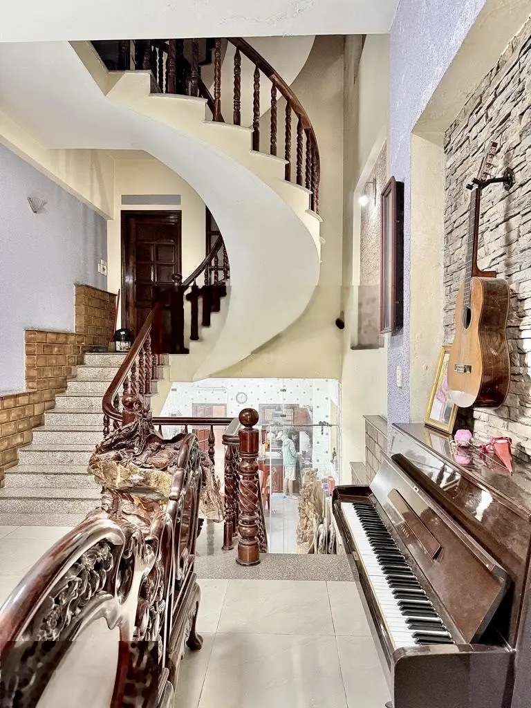 Siêu phẩm tìm chủ mới nhà 4 tầng mới đẹp, giá chỉ có 15,9 tỷ thương lượng - An Phú, Quận 2