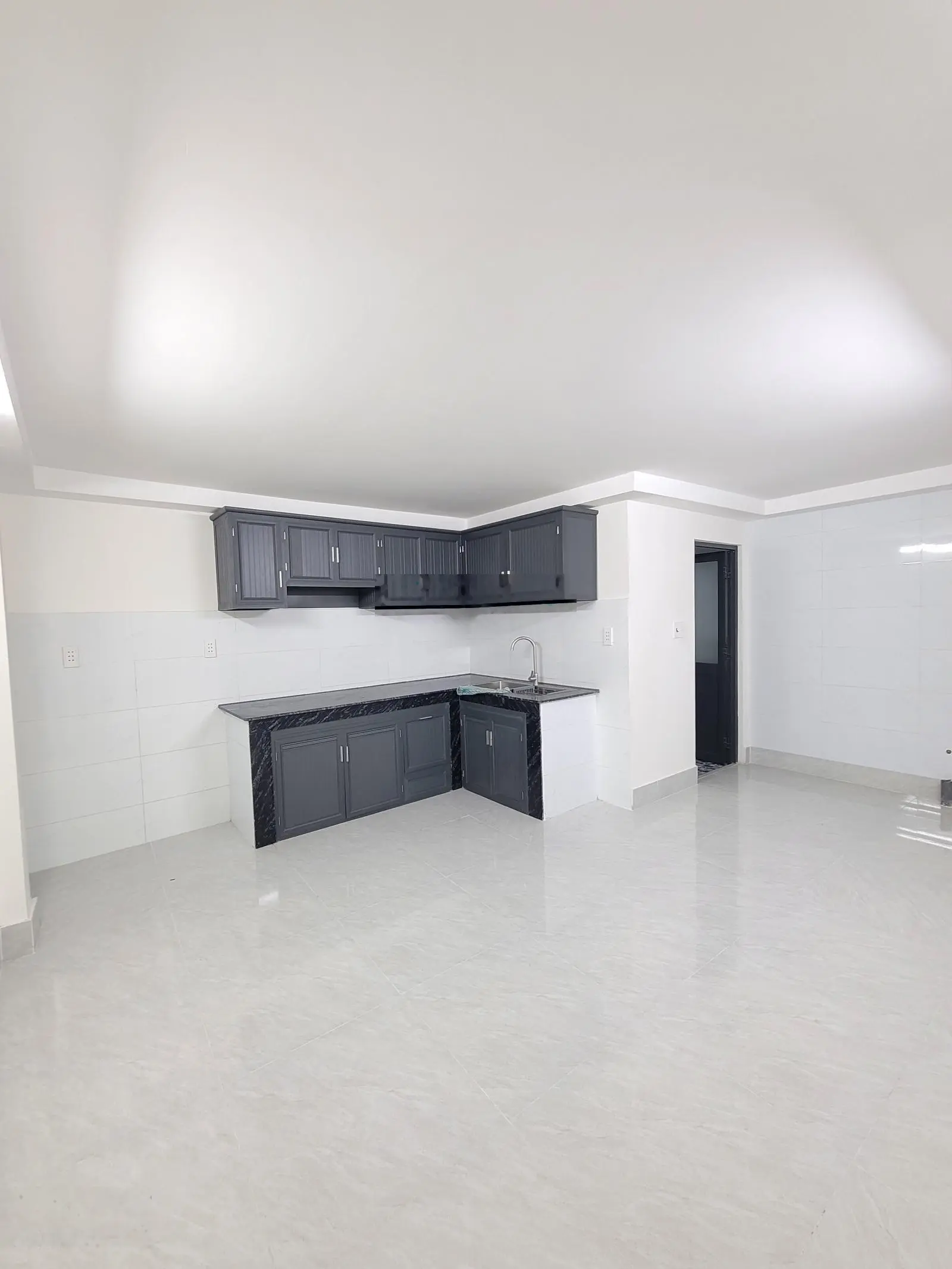 Bán nhà cấp 4 gác lửng ngay chợ Dĩ An 1 chỉ 2ty750 TL ngang 5x12m